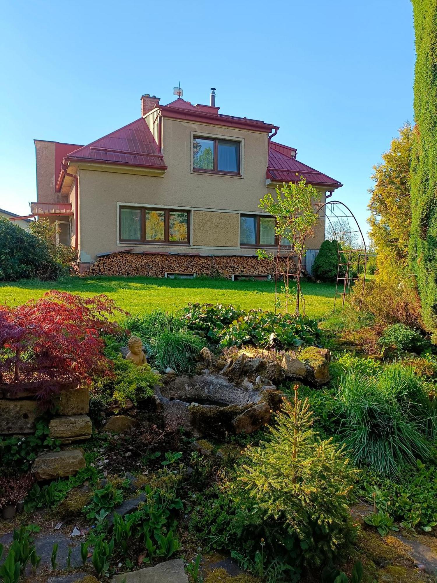 Apartman Za Lesem Červený Kostelec Exterior foto